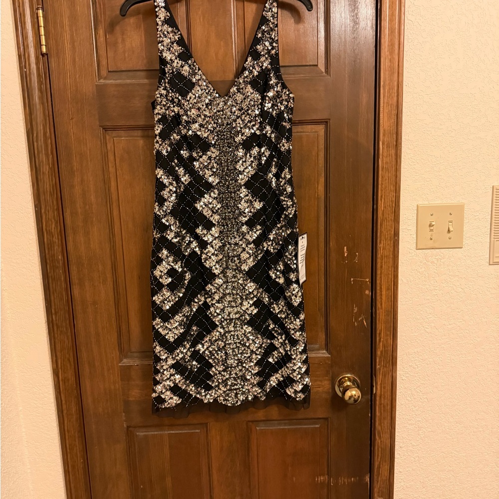Adrianna Papell Black and Silver Beaded V-Neck Midi Dress